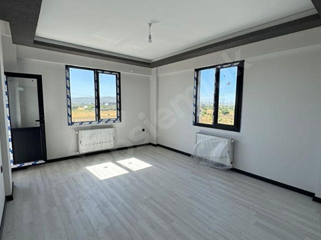HELVACI'DA SATILIK LÜX 3+1 DAİRE EBV. BANYOLU