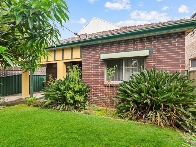 Prime 556.4sqm Opportunity in a Blue Ribbon Location