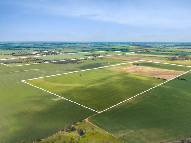 Held for 80 Years: 978 Acres of Proven Diggora Farmland