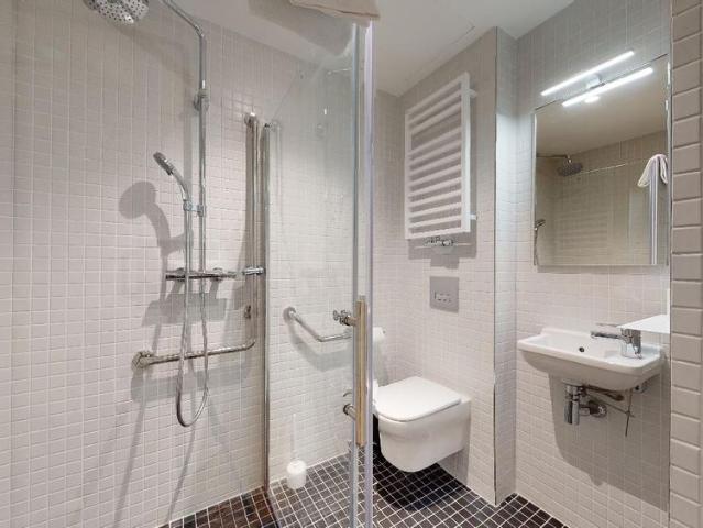 Helios 1 — Studio Privé 105
