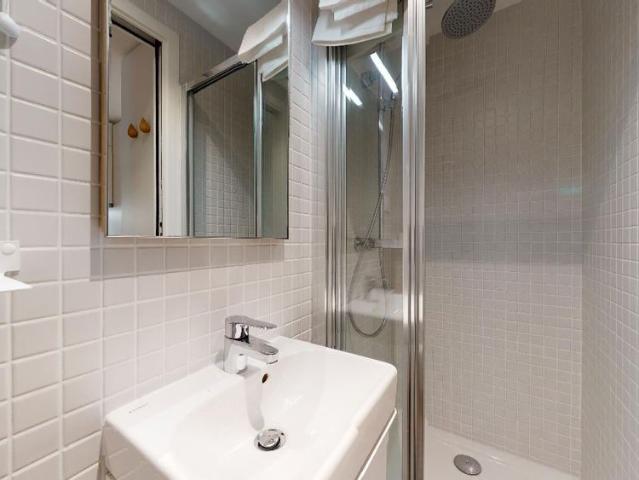 Helios 1 — Studio Privé 107