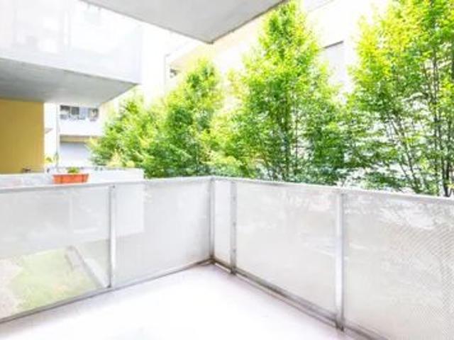 HELL! MODERN! 3 Zimmer Wohnung mit Balkon! Direkt bei der U3 Kendlerstraße! HOFSEITIG!