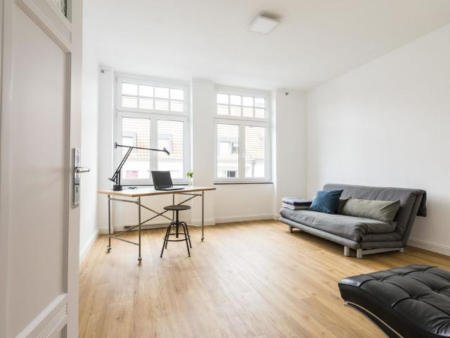 Hell & Modern! Balkonwohnung im Kölner Süden