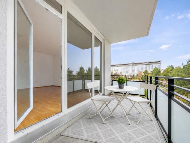Hell & modern mit großem Balkon in ruhiger Lage an der U6 Klinikum Großhadern