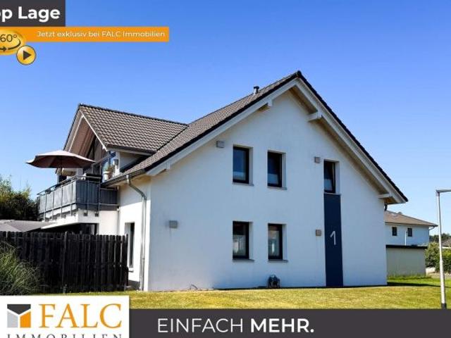 Hell. Offen. Energieeffizient. KfW 40 Wohnung mit sonniger Terrasse und Garage