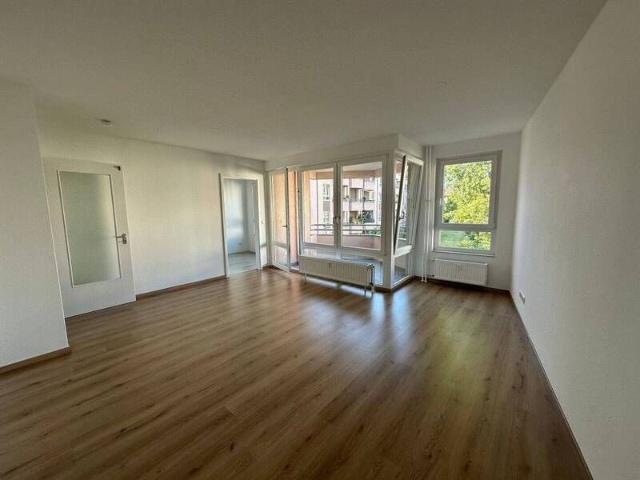 Hell & gut geschnittene 3 Zimmer Wohnung mit Balkon in Berlin Friedrichsfelde