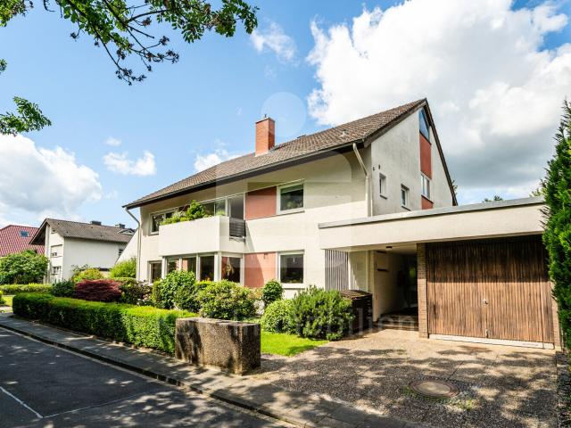 Hell, gepflegt und bestens gelegen! 2 Zimmer Wohnung in Rheinbach