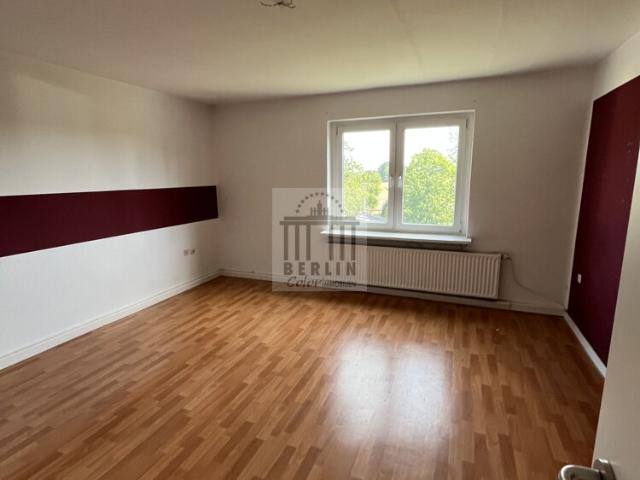 Hell, Ruhig, 3 Zimmer, Saniert, faire Miete, mit Renovierungszuschuss