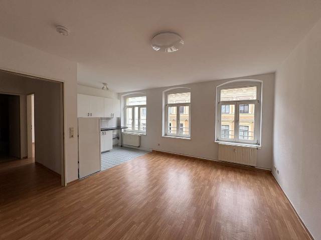 Hell und gemütlich 2 Raumwohnung im Herzen von Halle