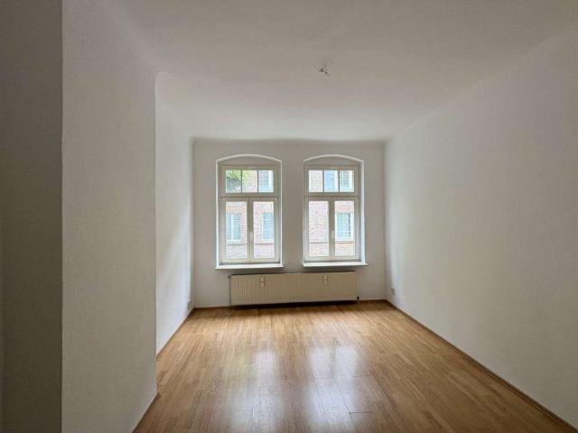 Hell und gemütlich – 2 Raumwohnung im Herzen von Halle