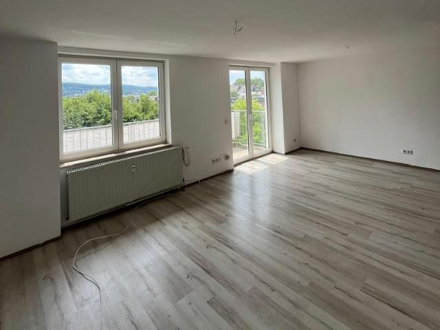 Helle 4 Zi. Masionetten Wohnung mit Balkon AB SOFORT NUR MIT WBS