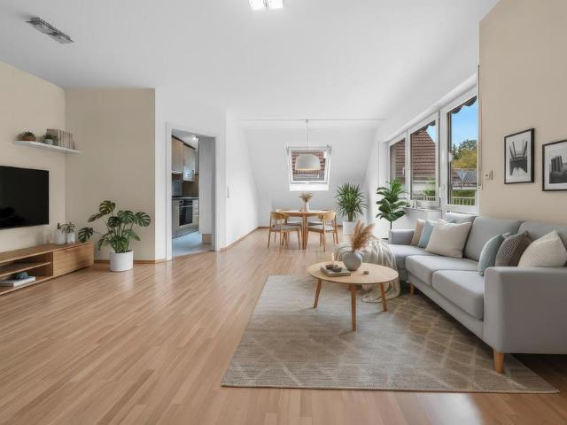 Helle 4 Zi. Wohnung in Top Lage OF Buchrain Provisionsfrei