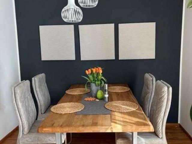 helle 4 Zimmer Wohnung mit Terrasse