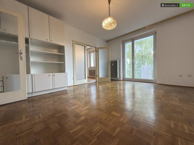 Helle 4 Zimmer Wohnung mit zwei Balkonen, Lift & neuer Küche in ruhiger Lage von Knittelfeld