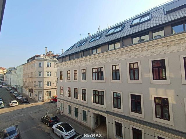 Helle 4 Zimmer Wohnung mit Balkon in 1170 Wien