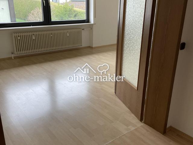 Helle 4 Zimmer Wohnung mit Balkon in Mainburg