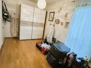 Helle 4 Zimmer Wohnung mit Balkon in ruhiger Lage