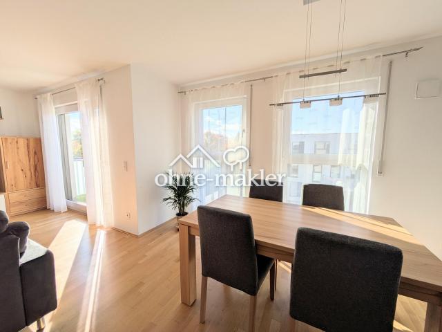 Helle 4 Zimmer Wohnung mit Balkon in Top Lage von Nürnberg Thon