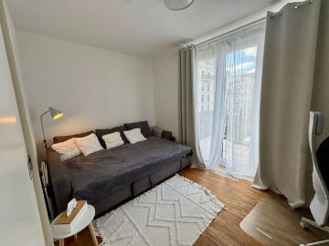 Römischer Ring, Rebstock - Balkon, Parkplatz