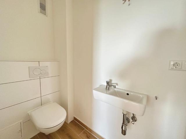 Helle 4 Zimmer Wohnung mit Balkon und traumhaftem Ausblick!