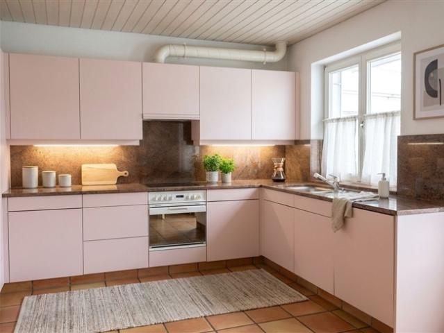 Helle 4½ Zimmer Wohnung mit Charme in Trasadingen