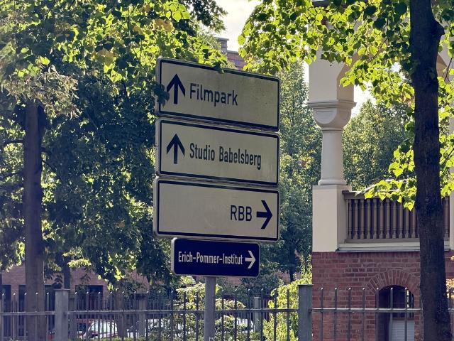 Helle 4 Zimmer Wohnung mit Südwest Balkon in Babelsberg – direkt an der Medienstadt provisionsfrei