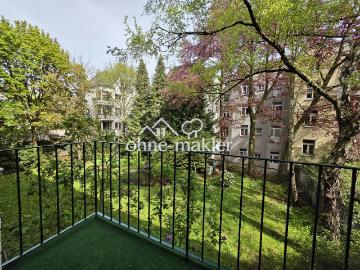 Wohnung kaufen in Bernstorffstraße, Hamburg - Balkon