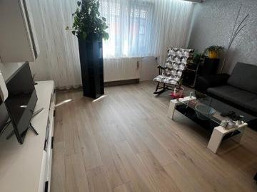 Helle 4 Zimmer Wohnung in angenehmer Lage