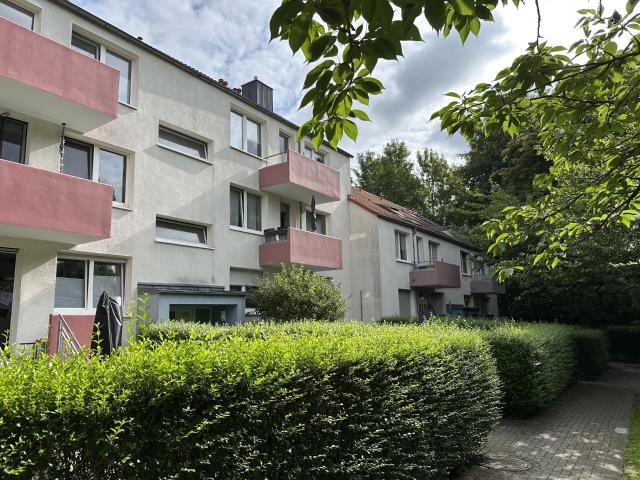 Helle 4 Zimmer Wohnung in kinderfreundlicher Lage in der Nähe vom Stuckenberg!