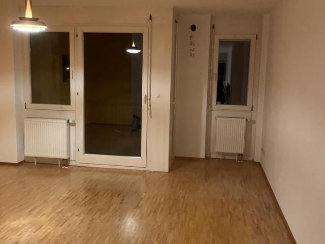 Helle 4 Zimmer Wohnung, 111qm, ruhig, gegen Gebot