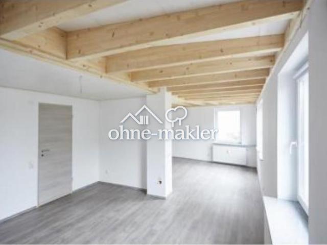 Helle 4 Zimmer Dachgeschosswohnung + Küche + Studio + Dachterrasse in DA Mitte