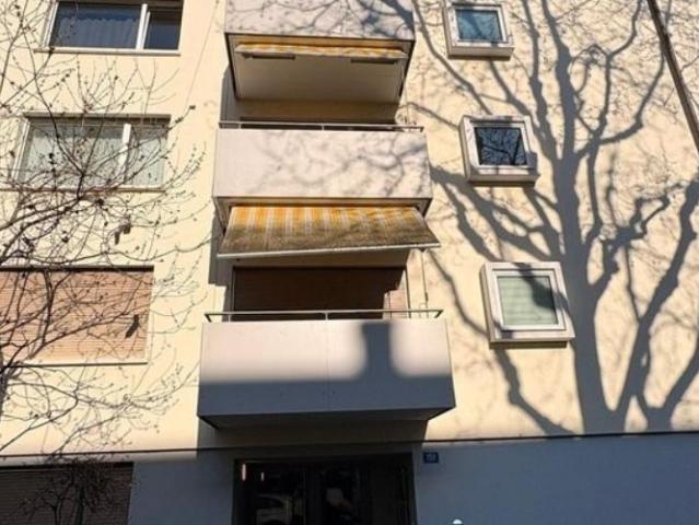 Helle 4 Zimmerwohnung am Spalenring in Basel