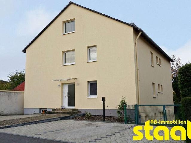 HELLE 4 ZIMMERWOHNUNG IN RUHIGER LAGE VON ALZENAU * SEHR GUTE AUTOBAHNANBINDUNG!