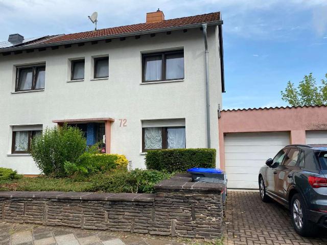Helle 4 ZKB Balkon in Höhenlage von Alt Saarbrücken mit Fernsicht