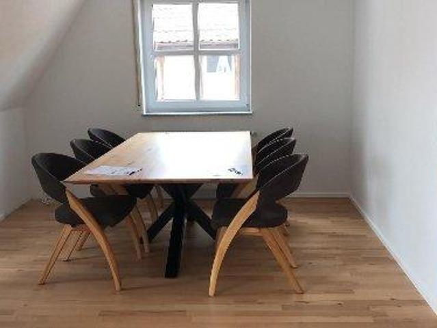 Helle 4,5 Zimmer Maisonette Wohnung im Neuffener Zentrum