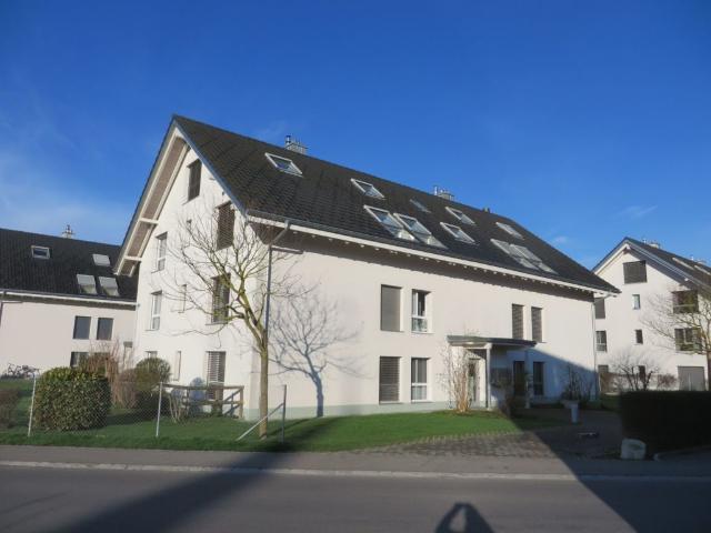 Helle 4.5 Zimmer Parterrewohnung in familienfreundlichem Quartier