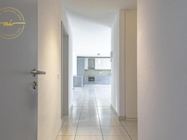 HELLE 4,5 ZIMMER WOHNUNG IN CASTEL SAN PIETRO