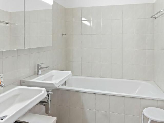 Helle 4,5 Zimmer Wohnung in ruhiger Lage