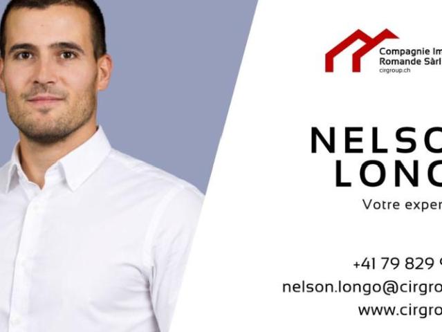 Helle 4.5 Zimmer Wohnung mit Balkon