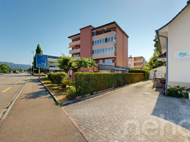 Helle 4.5 Zimmer Wohnung mit Balkon und Rheinblick in Stein AG