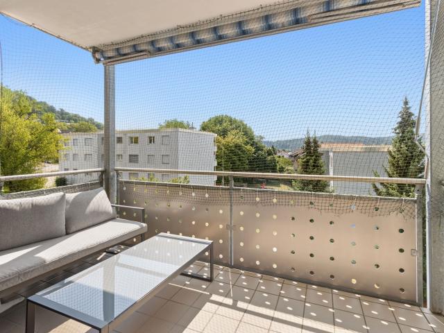 Helle 4.5 Zimmer Wohnung mit Balkon in Beringen kaufen