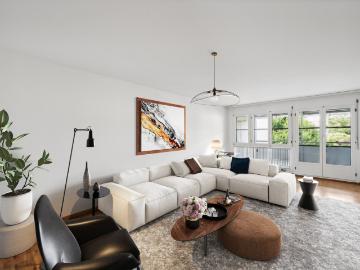 Helle 4.5 Zimmer Wohnung mit eigenem Gartenabteil