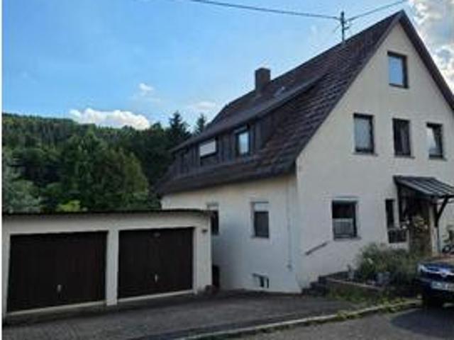 Helle 4 5 Zimmer Wohnung mit großem Balkon in Murrhardt Alm