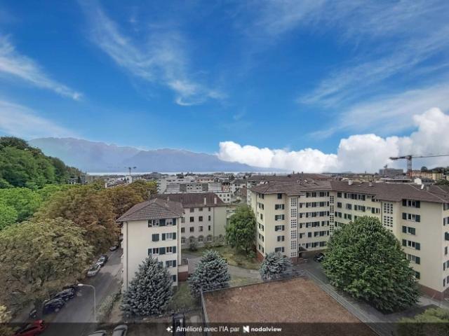 Helle 4,5 Zimmer Wohnung mit Panoramablick