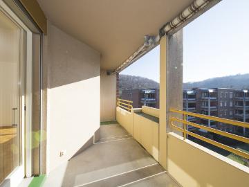 Helle 4.5 Zimmerwohnung im 2. OG
