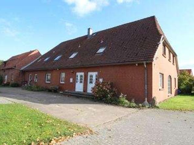 helle 5 Zimmer Dachgeschoss Wohnung ca.140m² für Familie mit Kindern oder Wohngemeinschaft