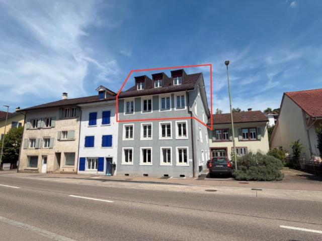 Helle 5 Zimmer Maisonettewohnung mit grosser Terrasse in Gelterkinden