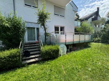 Helle 5,5 Zi Wohnung mit Balkon und großem Garten, Filderstadt