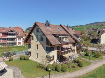Helle 5.5 Zimmer Maisonette Wohnung in Freimettigen