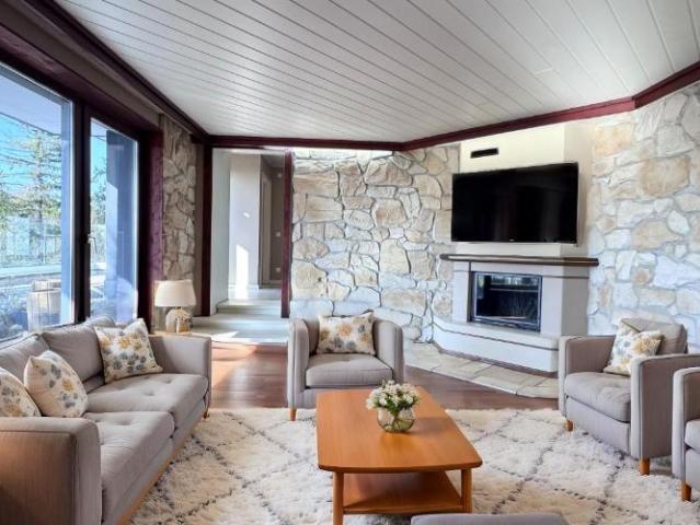Helle 5,5 Zimmer Wohnung in Castel San Pietro